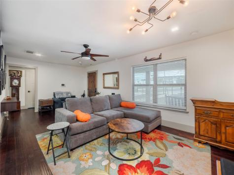 5701 Avenue G Austin TX 78752