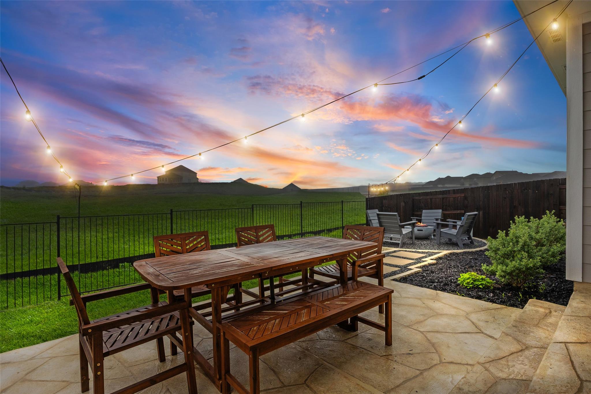 858 Papaya Drive Buda TX 78610