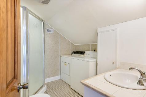 206 N Fm 1660 Hutto TX 78634