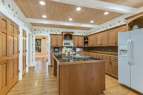 206 N Fm 1660 Hutto TX 78634