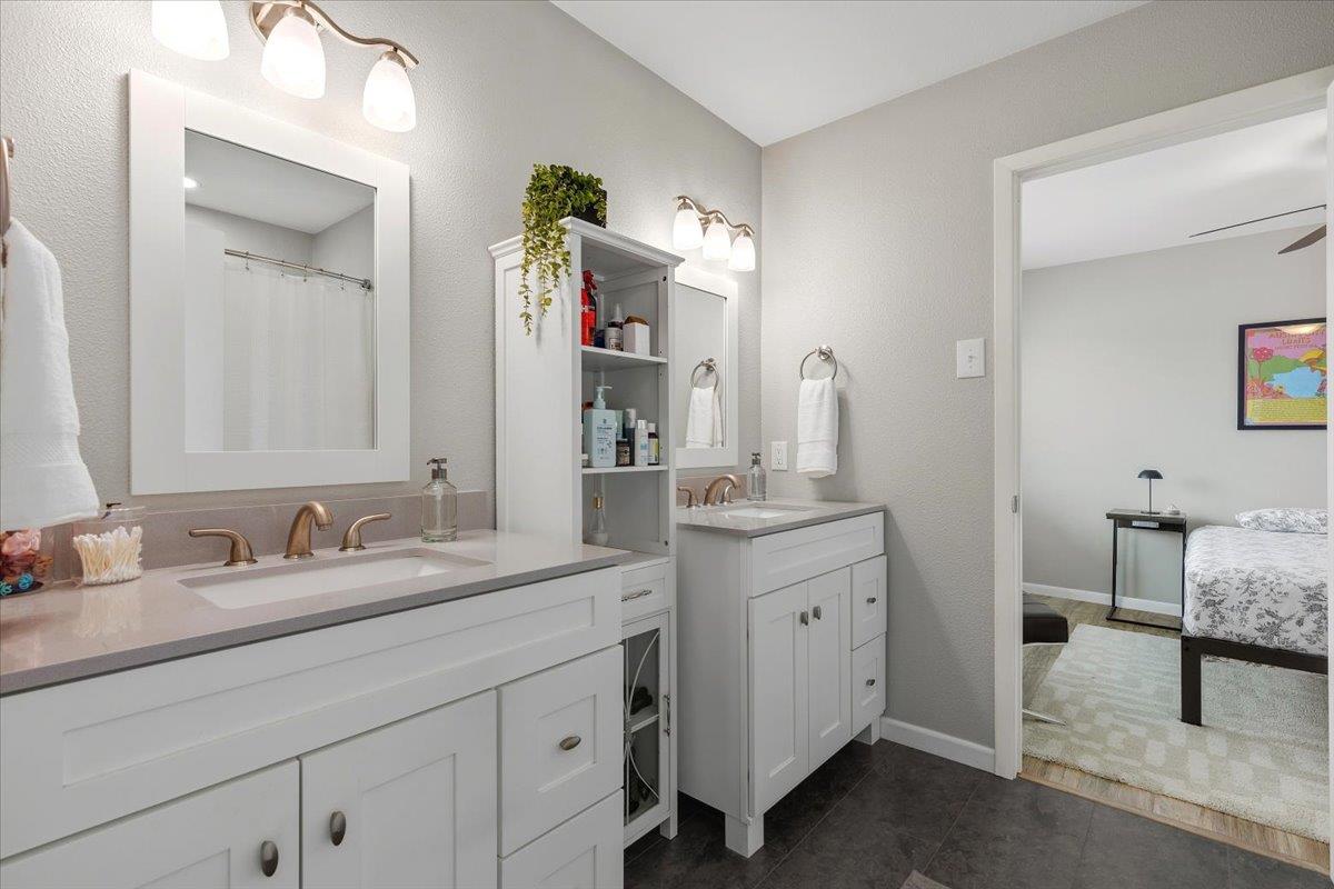 208 Skyloop Drive Austin TX 78745
