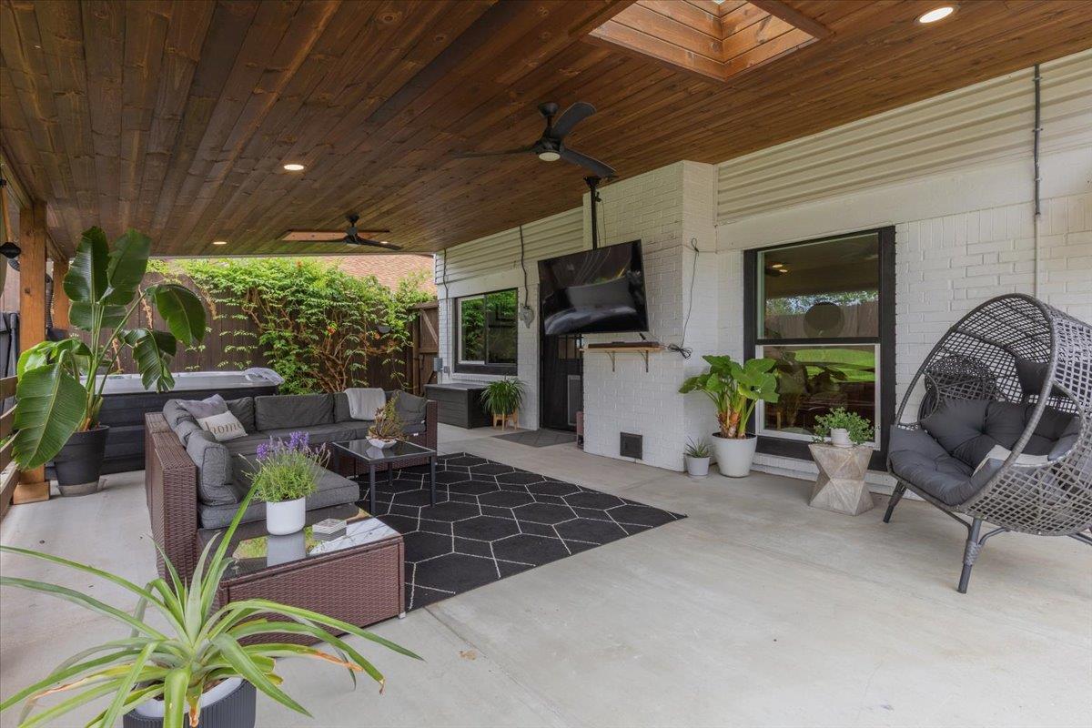 208 Skyloop Drive Austin TX 78745