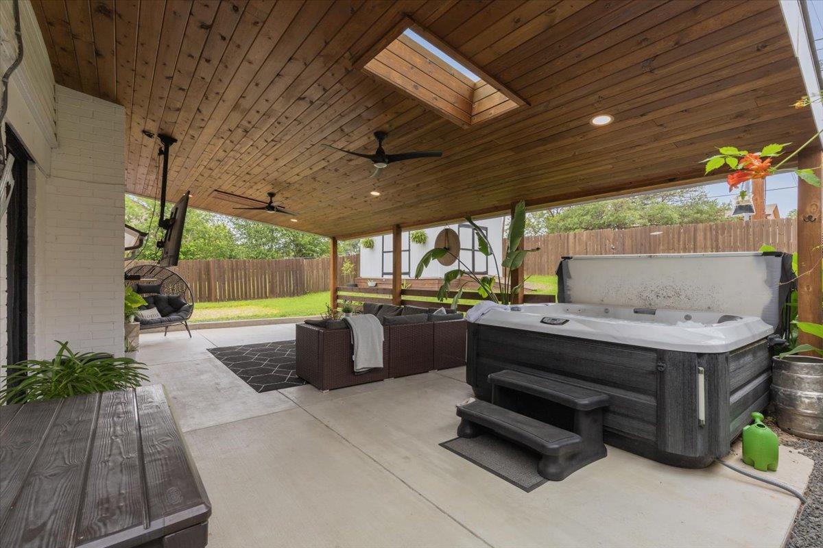 208 Skyloop Drive Austin TX 78745
