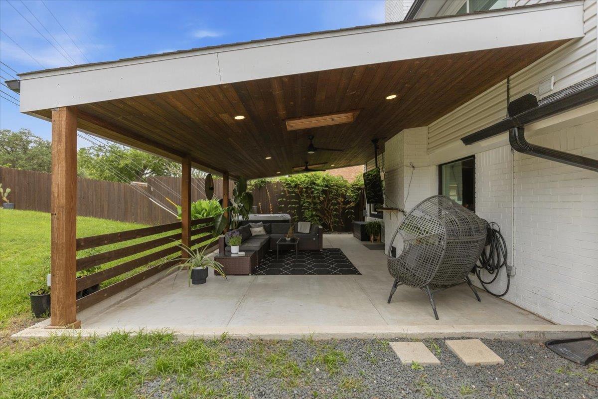 208 Skyloop Drive Austin TX 78745