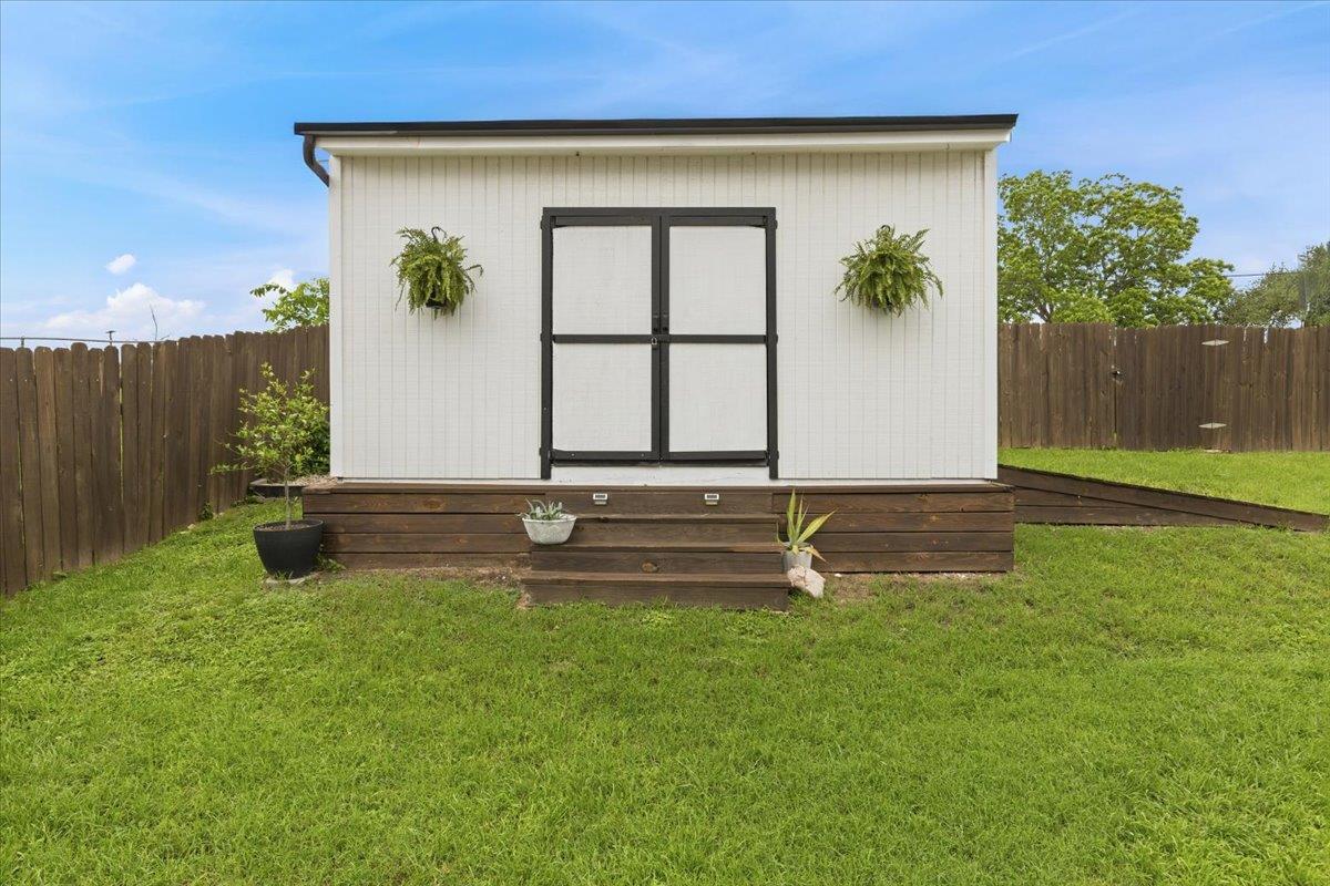 208 Skyloop Drive Austin TX 78745