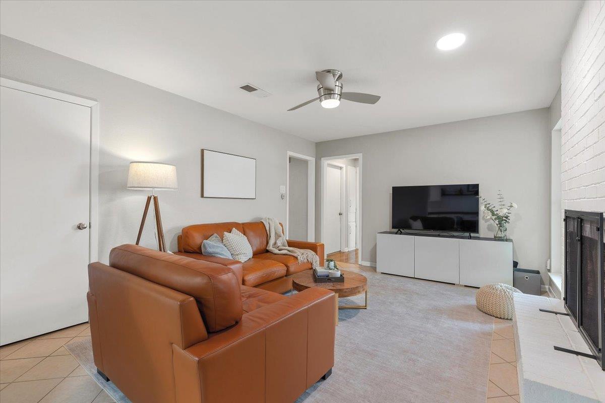 208 Skyloop Drive Austin TX 78745