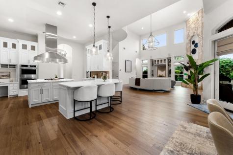 1805 Lakecliff Hills Lane Austin TX 78732