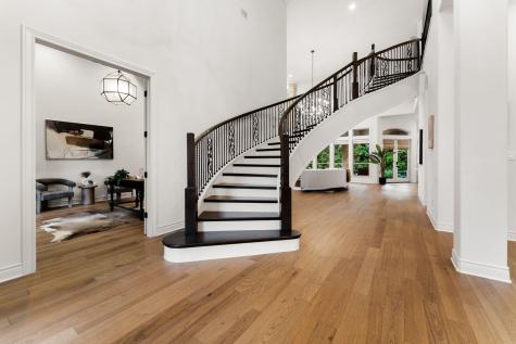 1805 Lakecliff Hills Lane Austin TX 78732