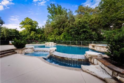 1805 Lakecliff Hills Lane Austin TX 78732