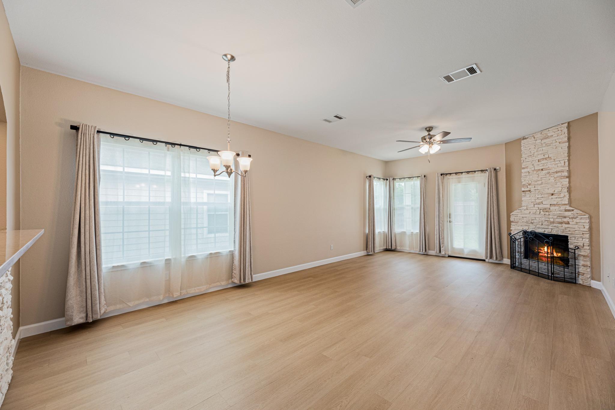 11404 Murchison Street Manor TX 78653