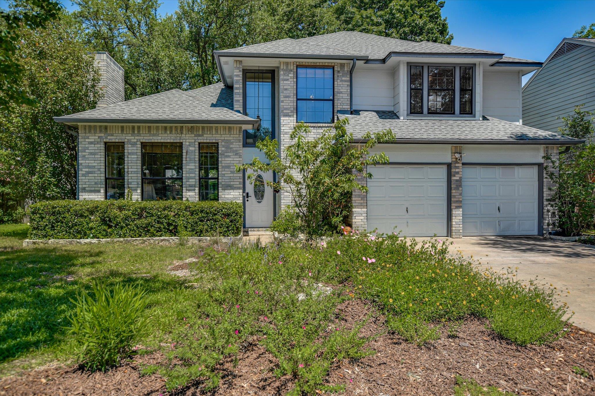 1104 Crestview Street Round Rock TX 78681