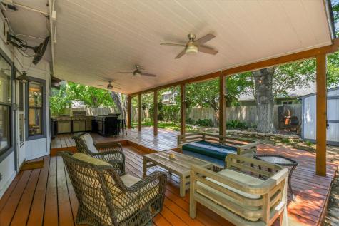 1104 Crestview Street Round Rock TX 78681