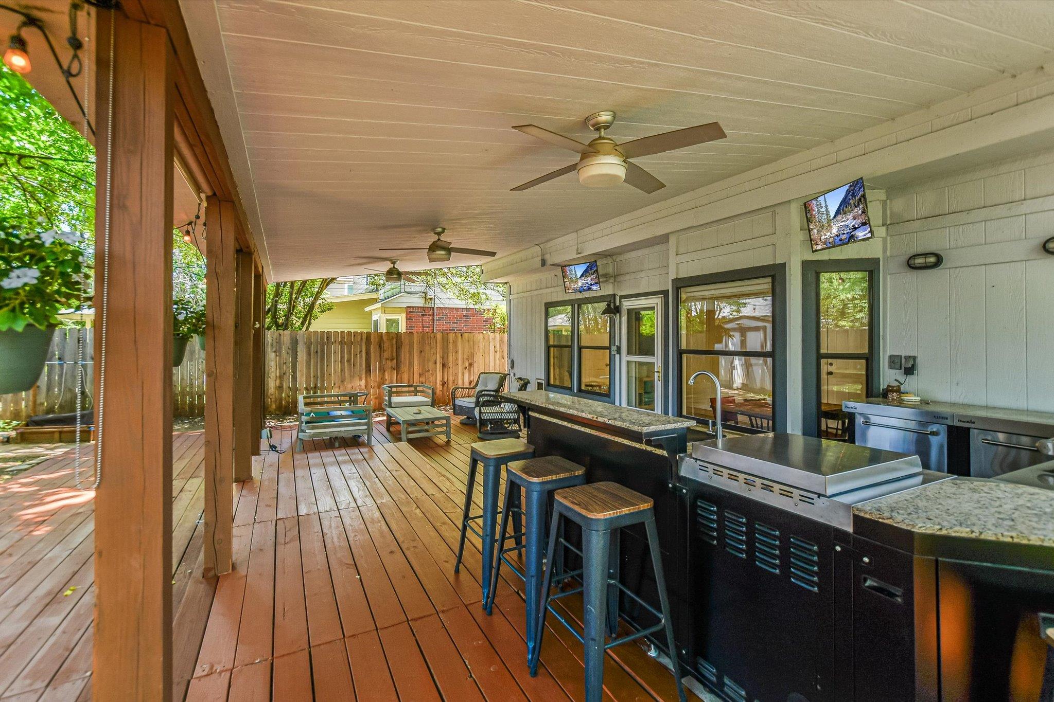 1104 Crestview Street Round Rock TX 78681