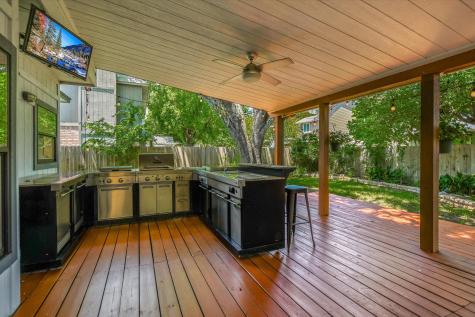 1104 Crestview Street Round Rock TX 78681