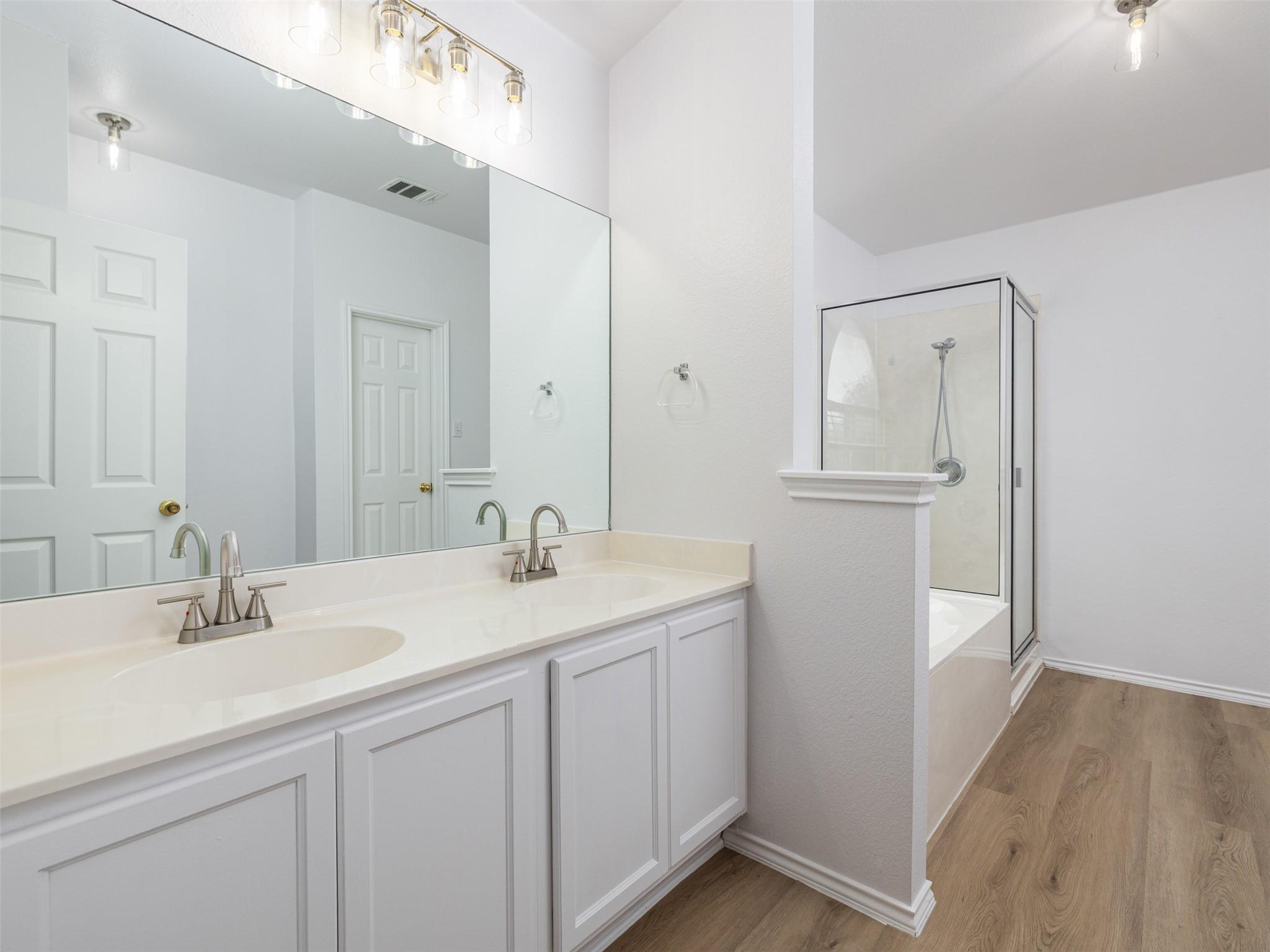 11816 Dave Silk Drive Austin TX 78748