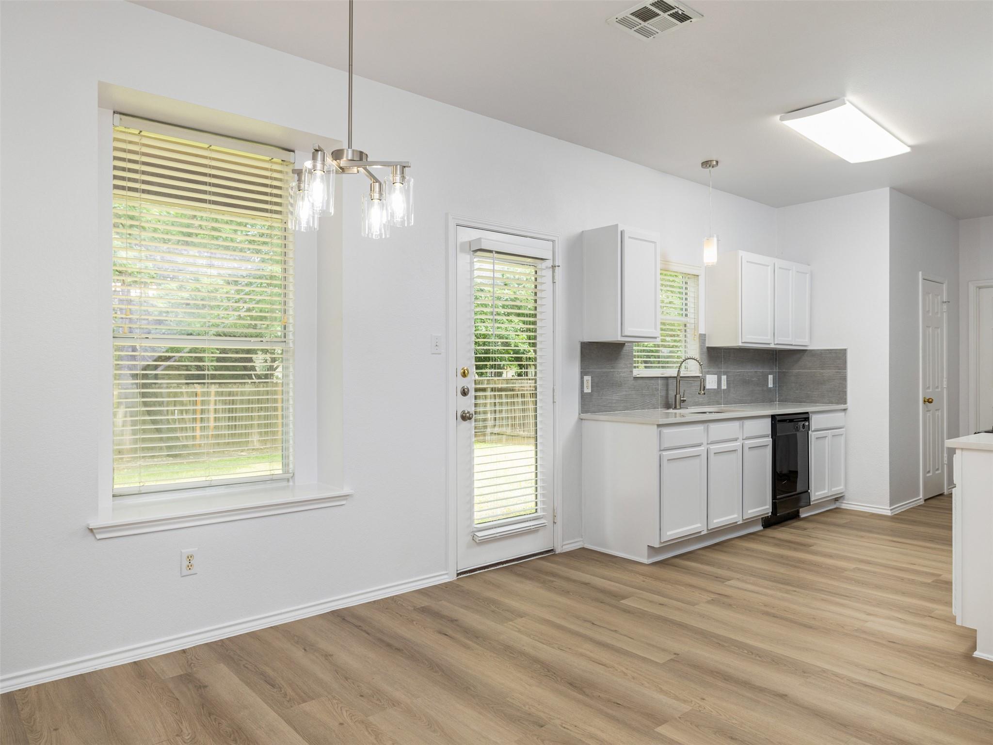 11816 Dave Silk Drive Austin TX 78748