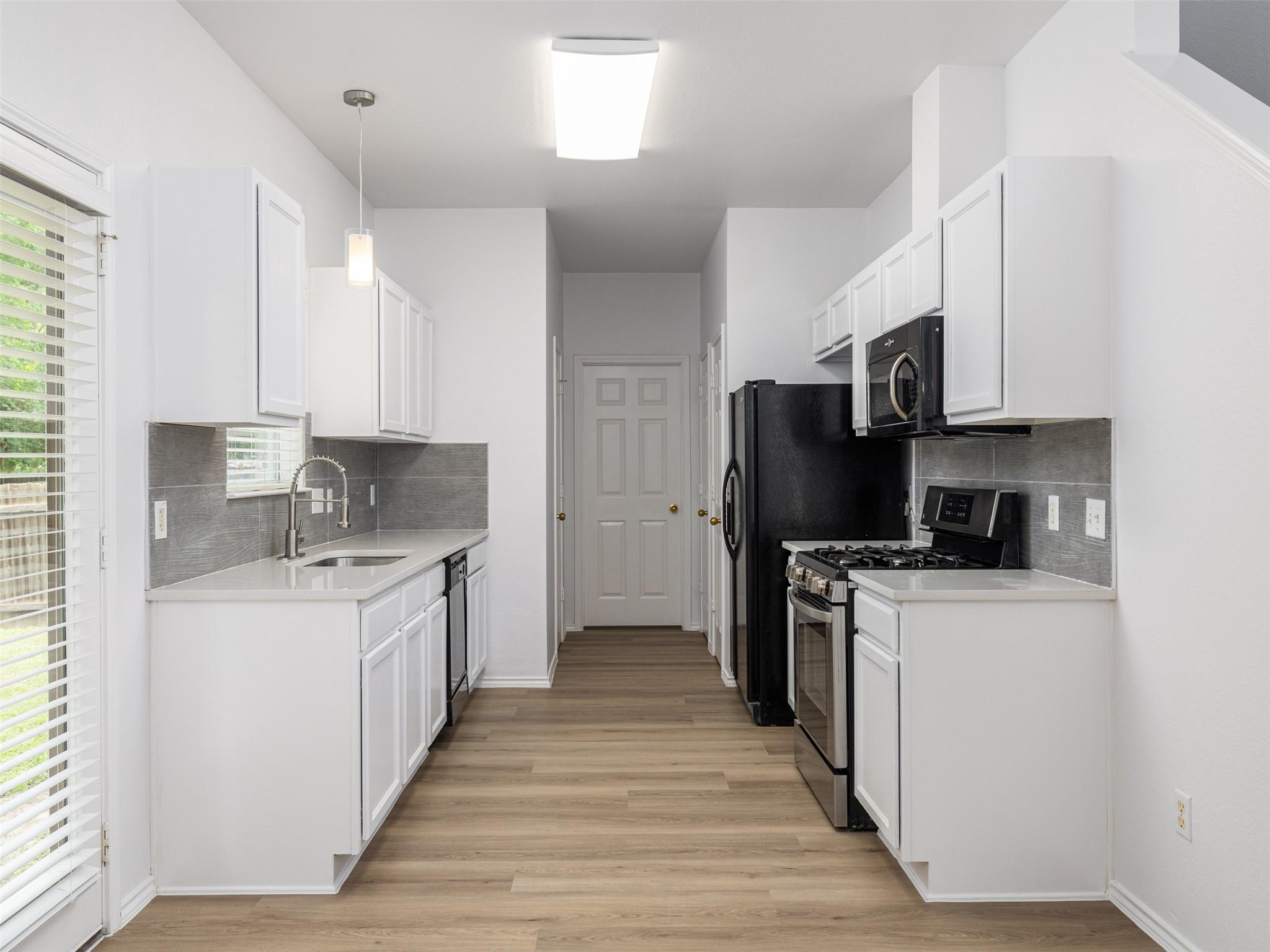 11816 Dave Silk Drive Austin TX 78748