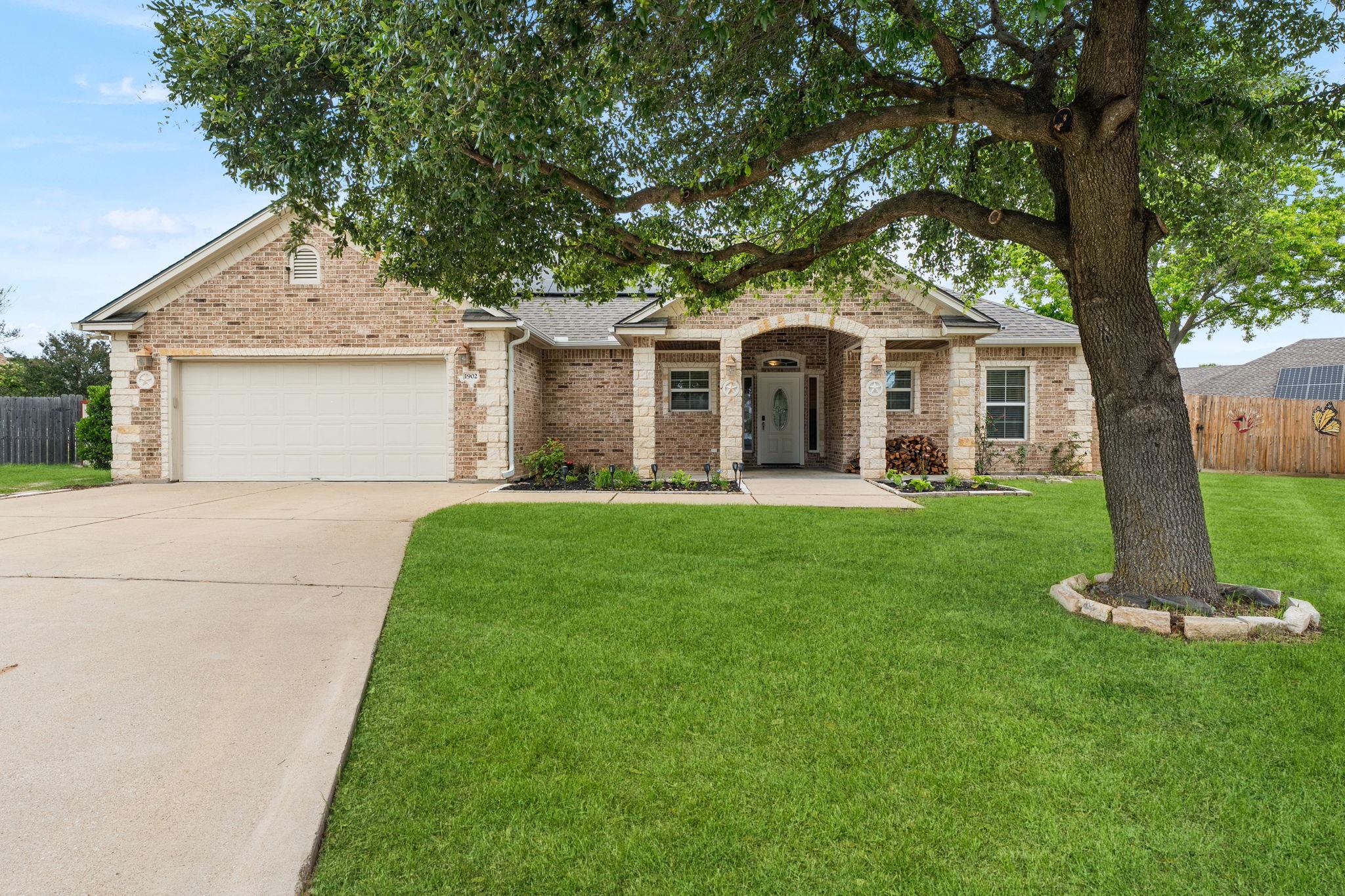 1902 Yuma Circle Killeen TX 76543