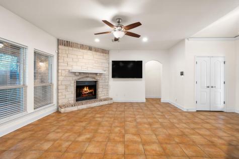 1902 Yuma Circle Killeen TX 76543