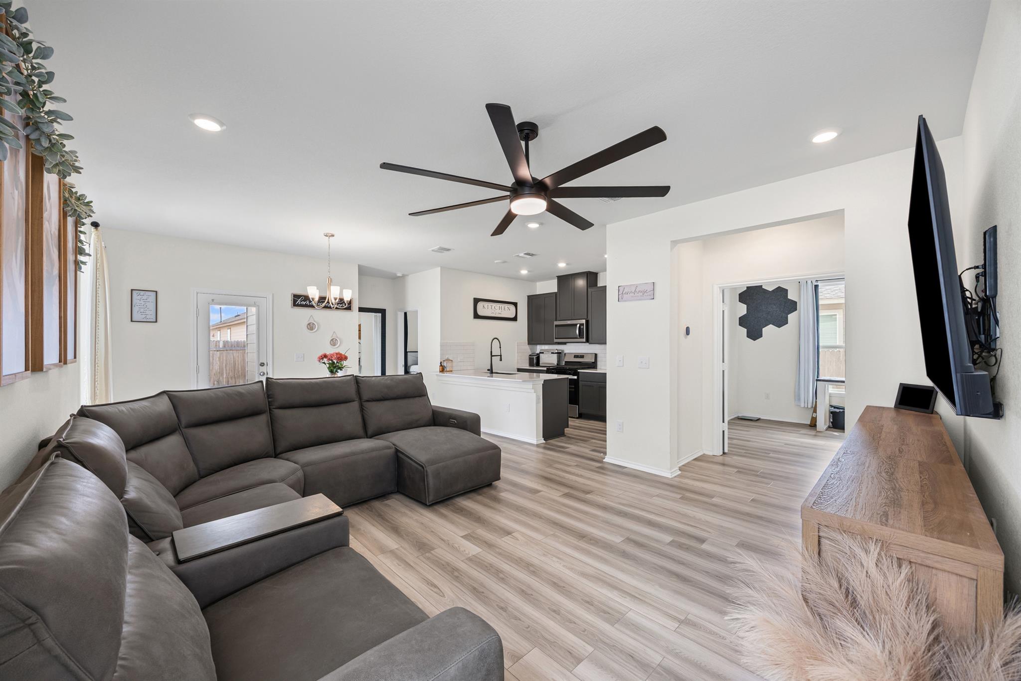 222 Summit Drive Lockhart TX 78644