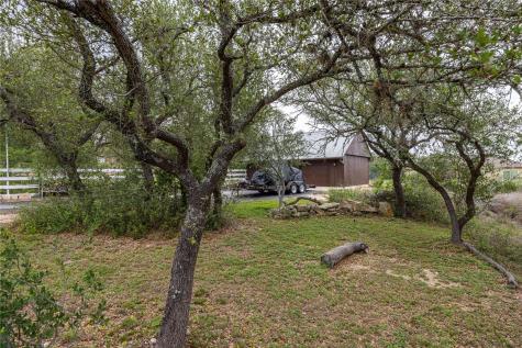 1645 Agarita Drive Fischer TX 78623
