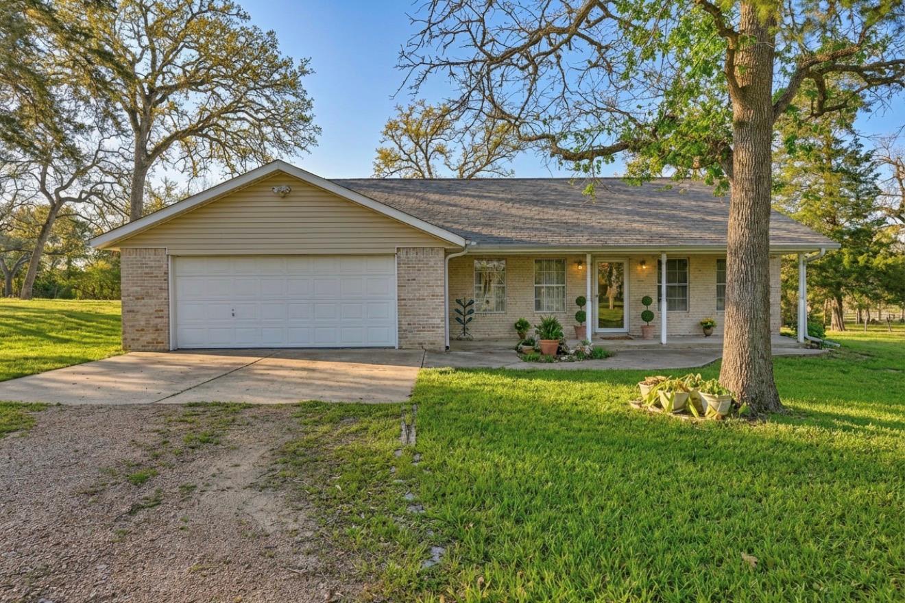 319 Shady Acres Lane Brenham TX 77833