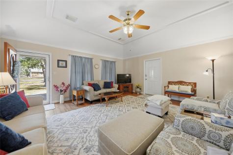 319 Shady Acres Lane Brenham TX 77833