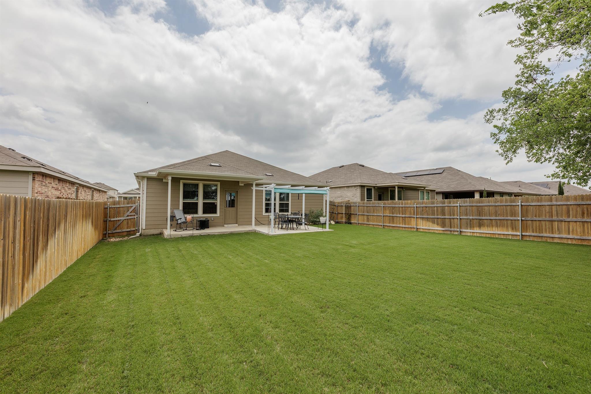 125 Janice Road Taylor TX 76574