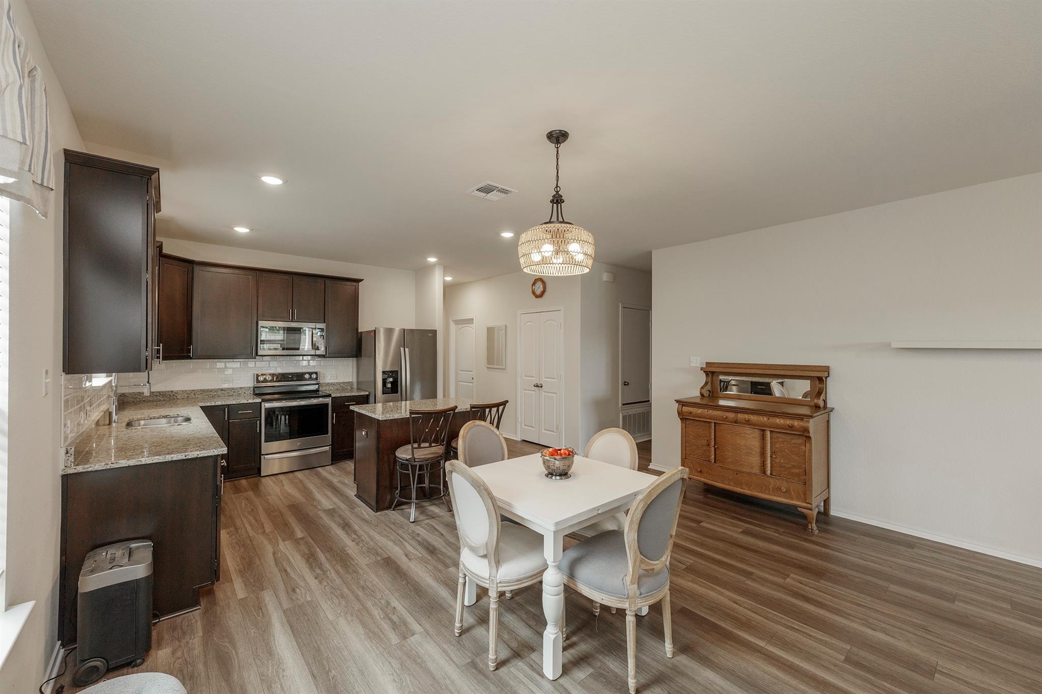 125 Janice Road Taylor TX 76574