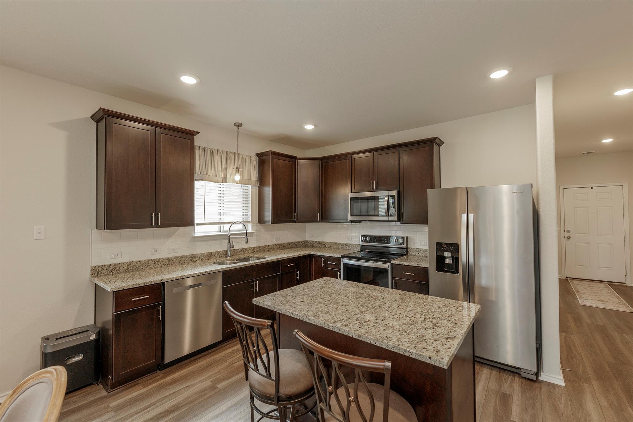 125 Janice Road Taylor TX 76574