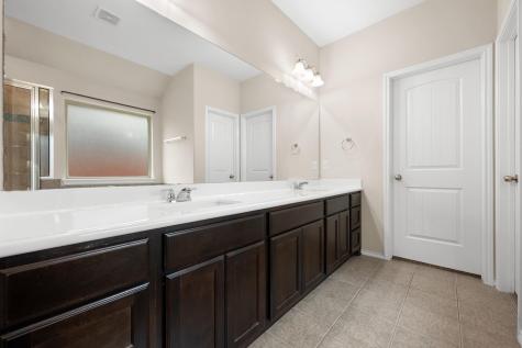 9513 Bentley Garner Lane Austin TX 78748