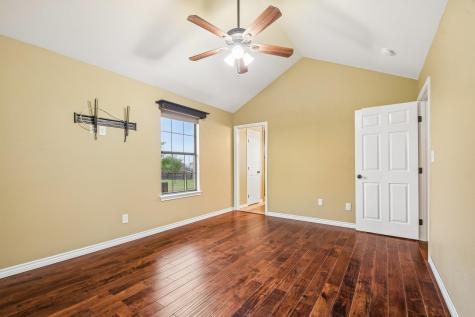119 Hollys Way San Marcos TX 78666