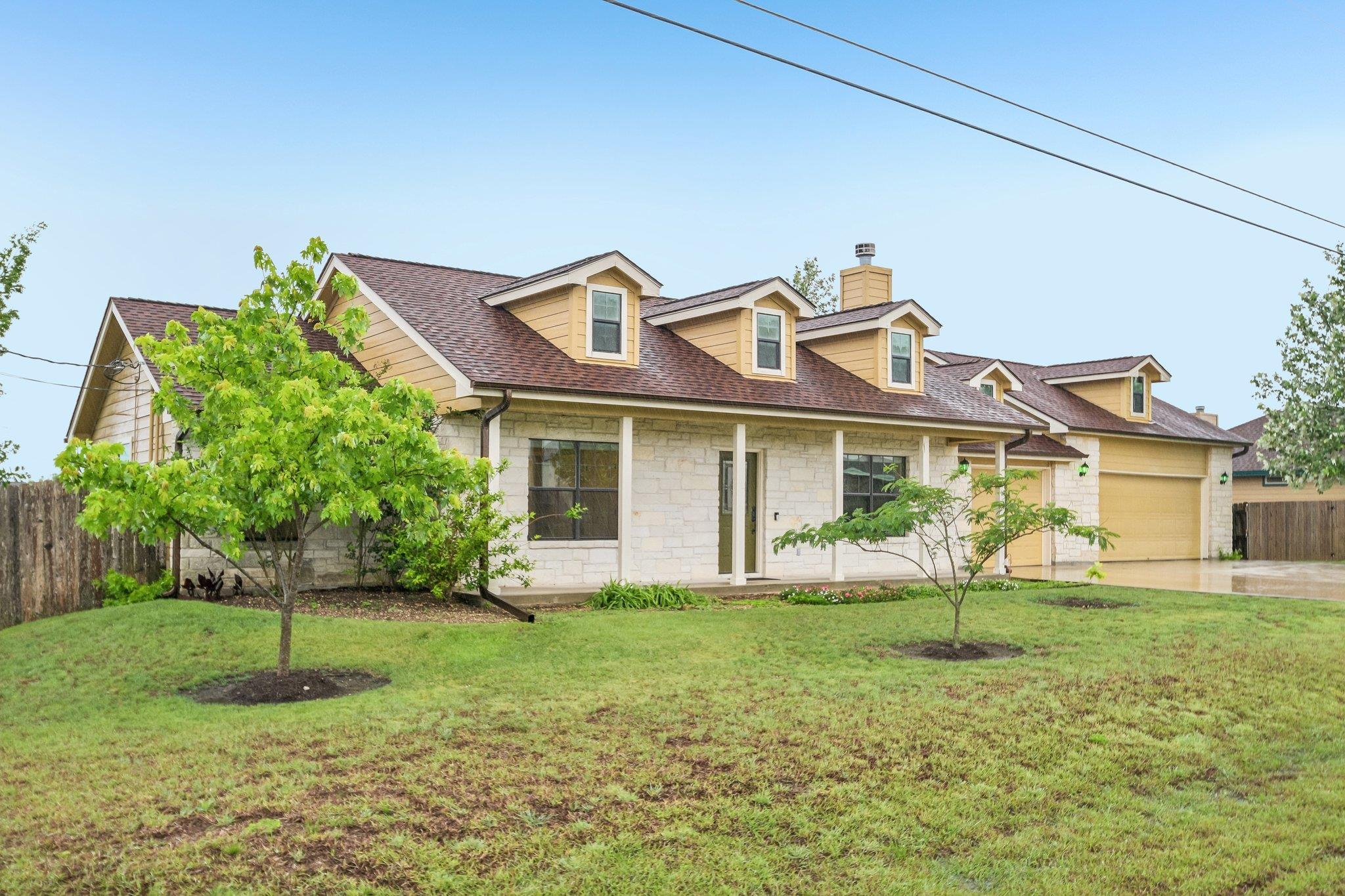 119 Hollys Way San Marcos TX 78666