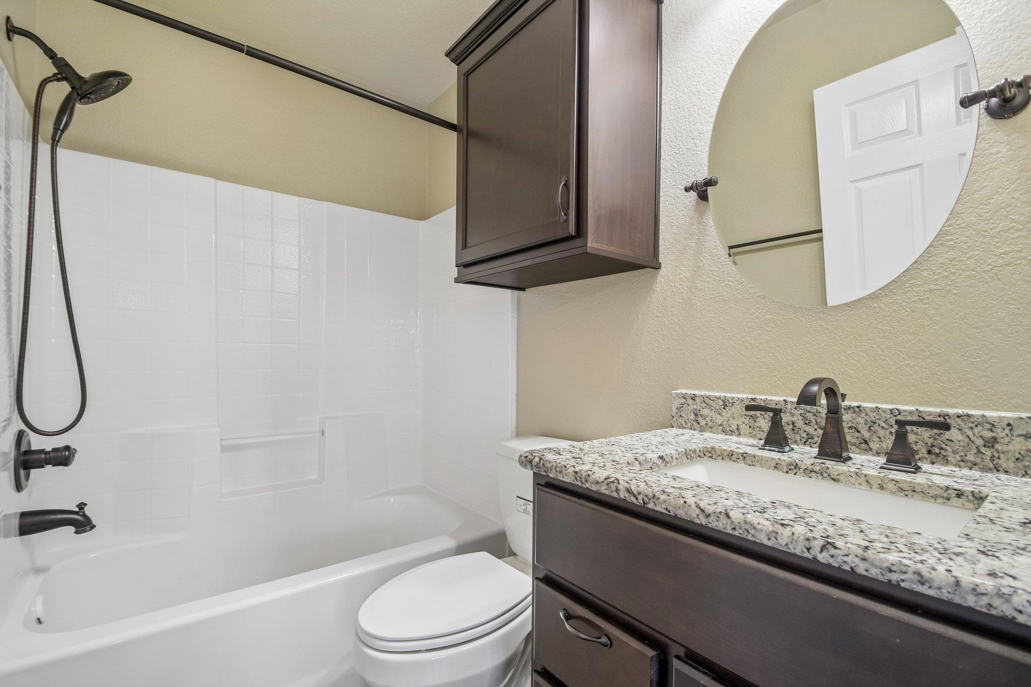 119 Hollys Way San Marcos TX 78666