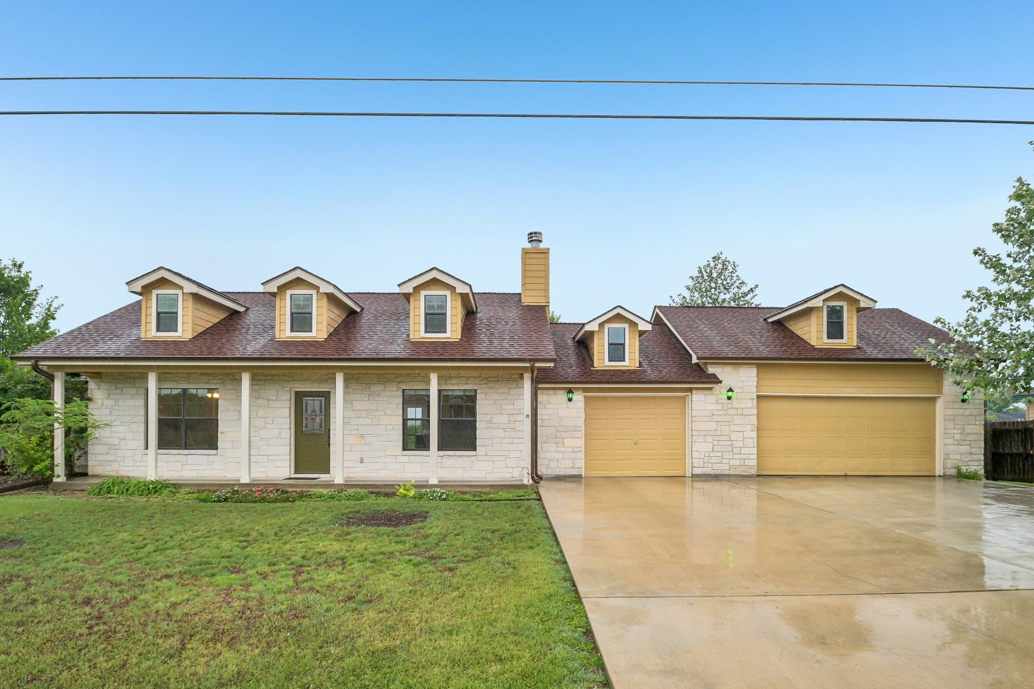 119 Hollys Way San Marcos TX 78666