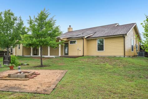 119 Hollys Way San Marcos TX 78666