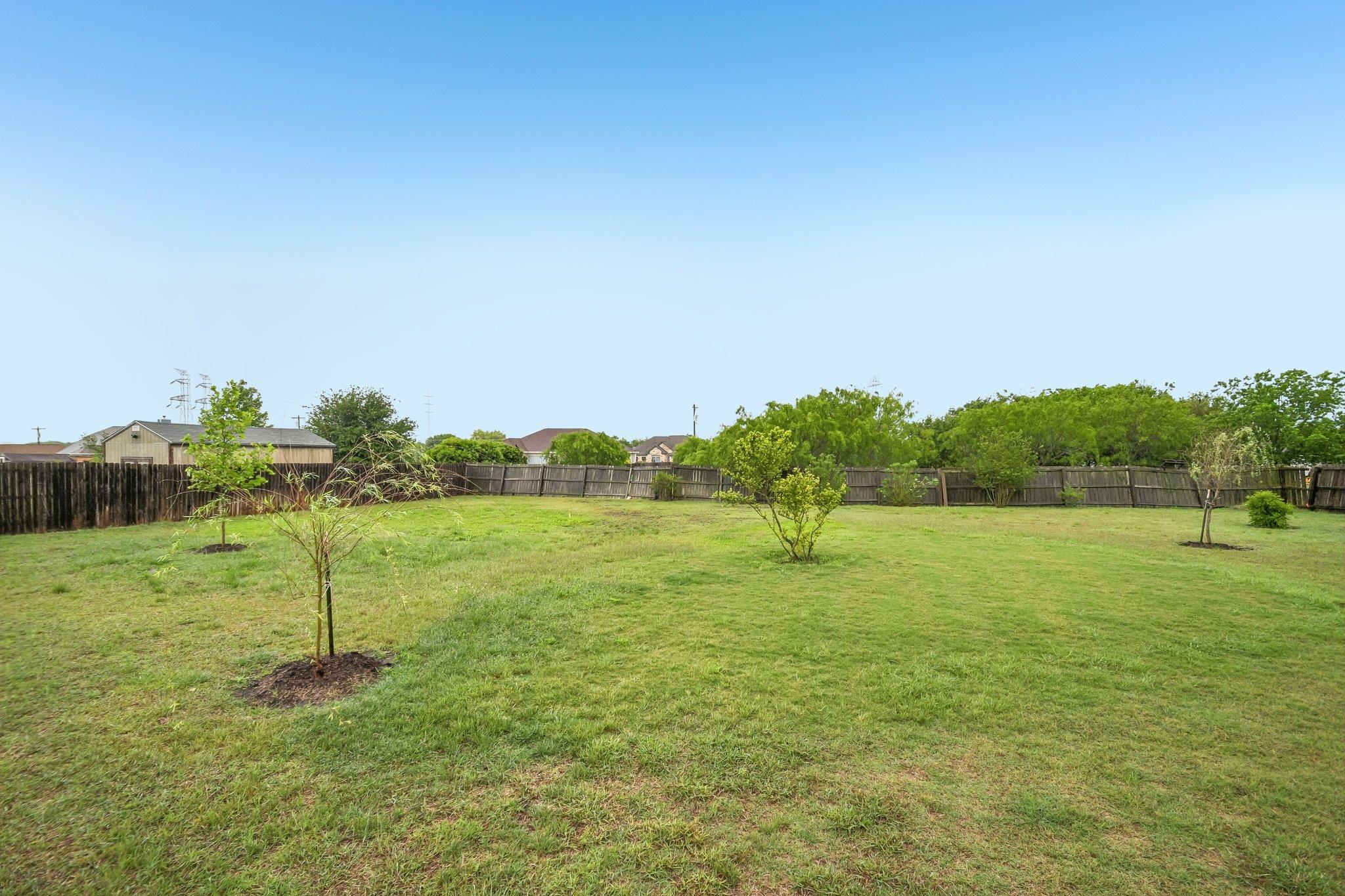 119 Hollys Way San Marcos TX 78666