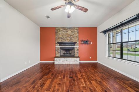 119 Hollys Way San Marcos TX 78666