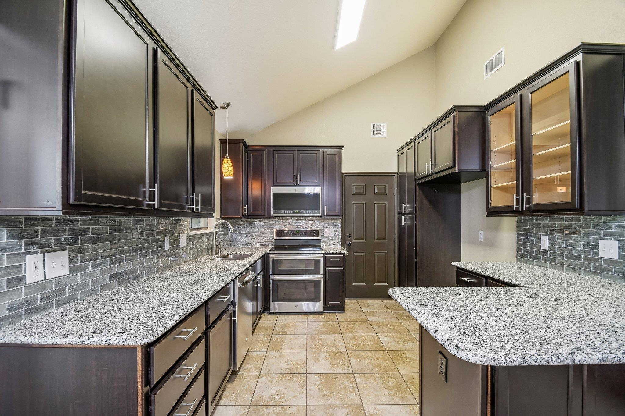 119 Hollys Way San Marcos TX 78666