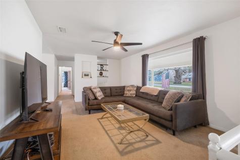 504 Marburger Street Smithville TX 78957