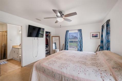 504 Marburger Street Smithville TX 78957