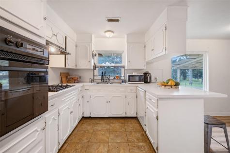 504 Marburger Street Smithville TX 78957
