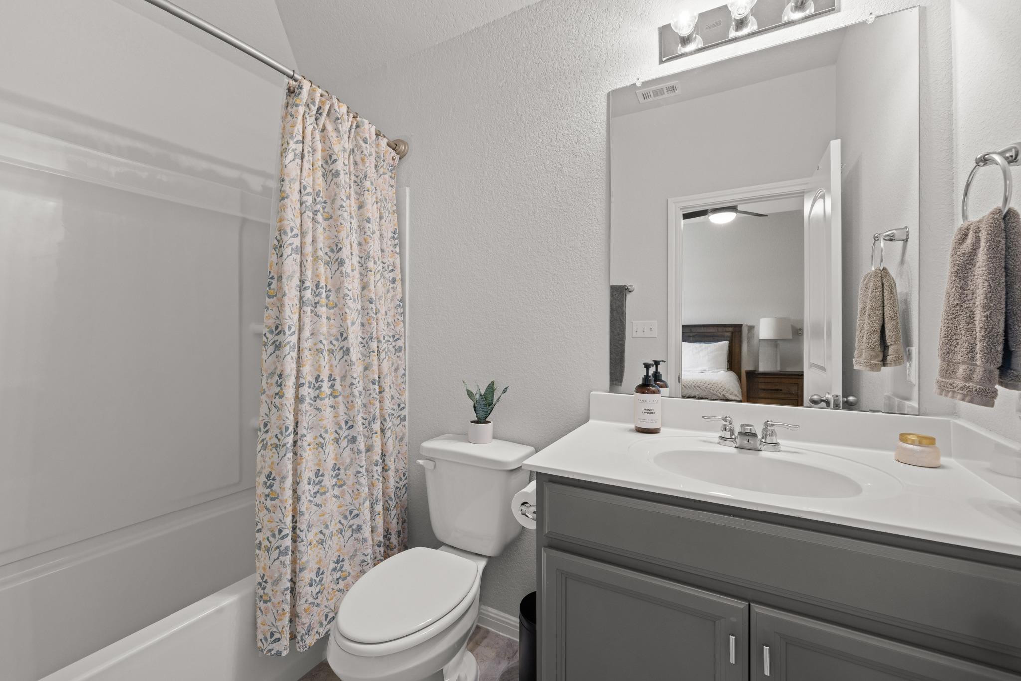 2049 Winston Way Leander TX 78641
