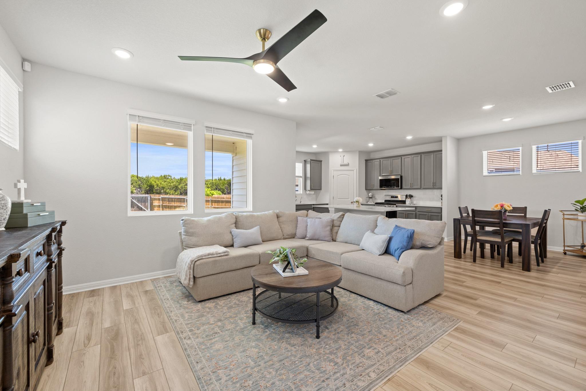 2049 Winston Way Leander TX 78641