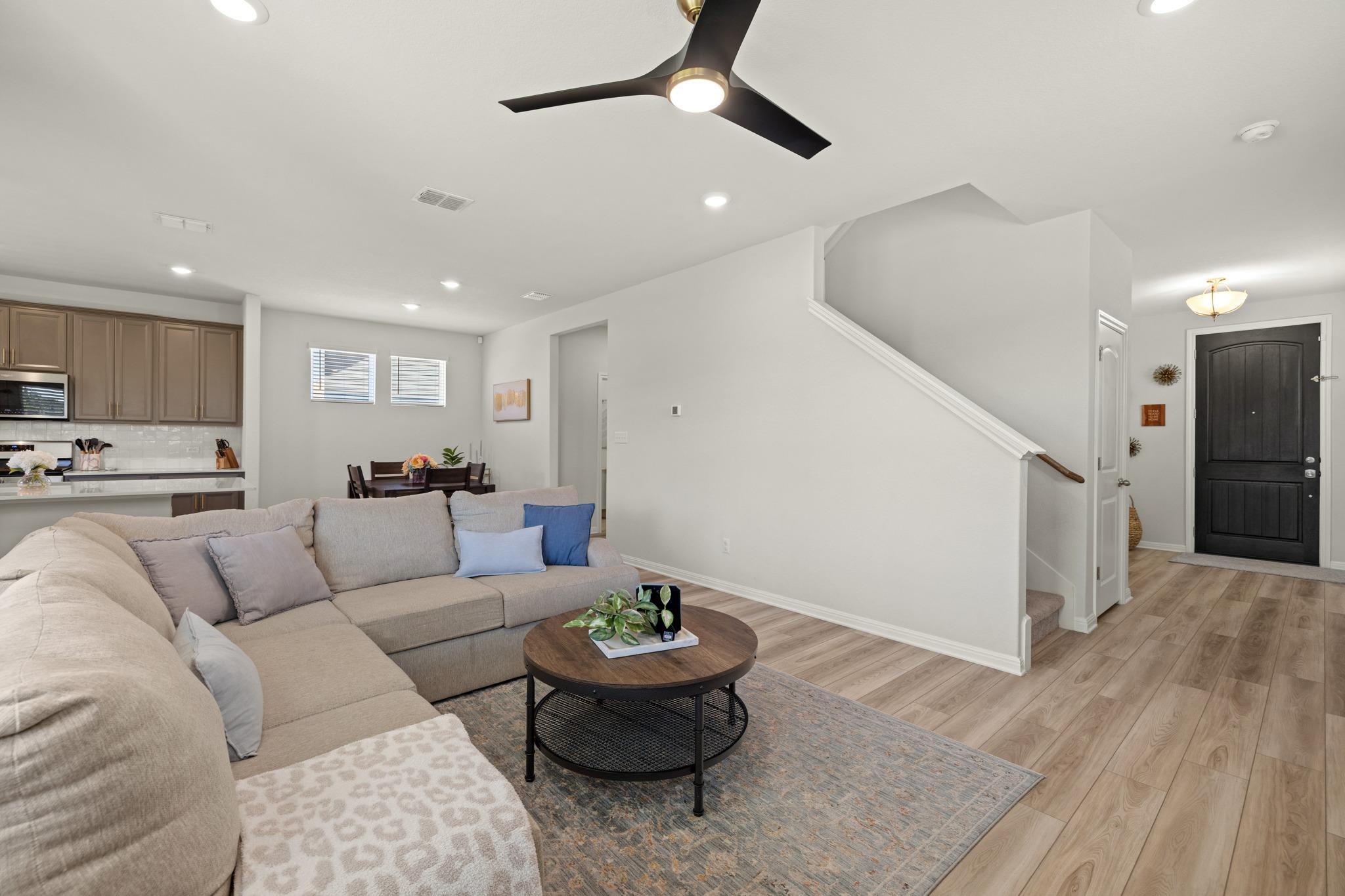 2049 Winston Way Leander TX 78641