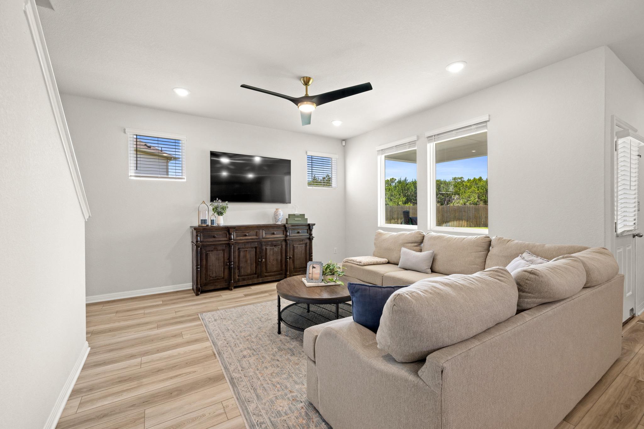 2049 Winston Way Leander TX 78641