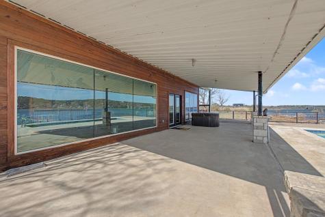 303 Lakeshore Loop Tow TX 78672