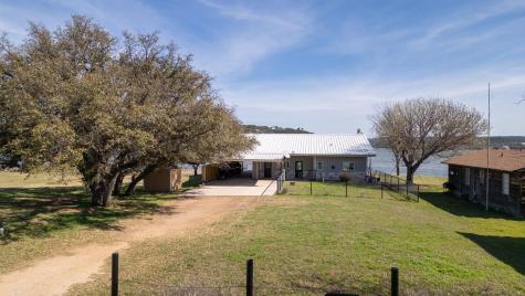 303 Lakeshore Loop Tow TX 78672