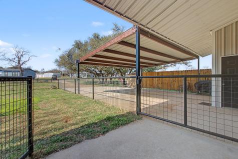 303 Lakeshore Loop Tow TX 78672