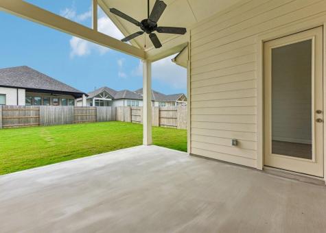 212 Royal Fern Road Hutto TX 78634